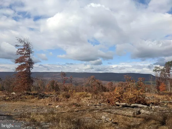 Journeys End Ln, Augusta, WV 26704