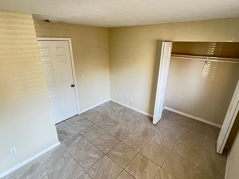 2130 Forest Knoll Dr NE #108 — Photo 20