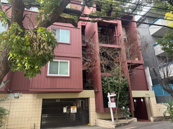 3751 Harrison St APT 205, Oakland, CA 94611