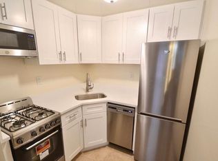 329 W 76th St #1, New York, NY 10023