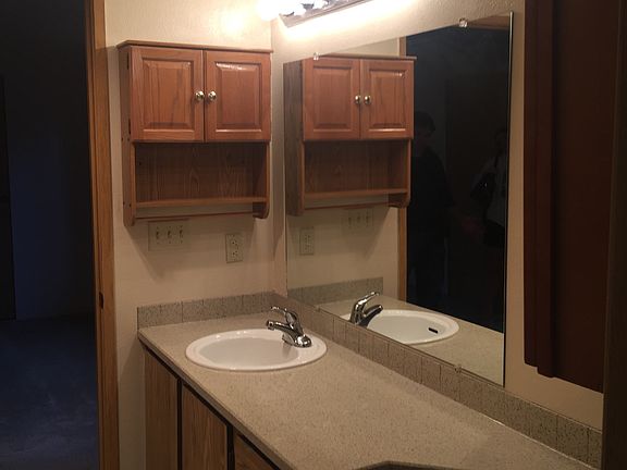3rd image of 8325 128th Ave NE APT 101