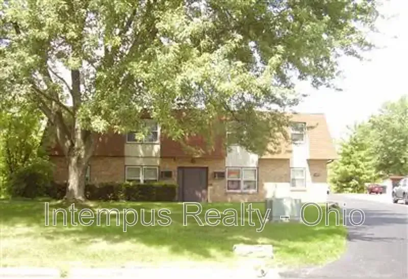 2075 Wolosyn Cir #3