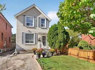 72 22nd St, Toronto, ON M8V3M4