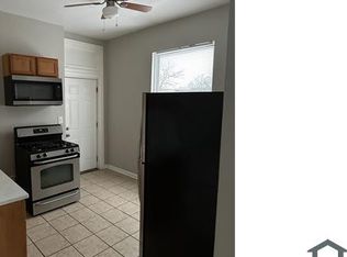 5437 S Laflin St #2R, Chicago, IL 60609