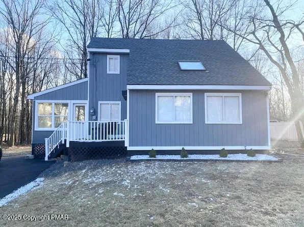 1109 Steele Cir, Bushkill, PA 18324