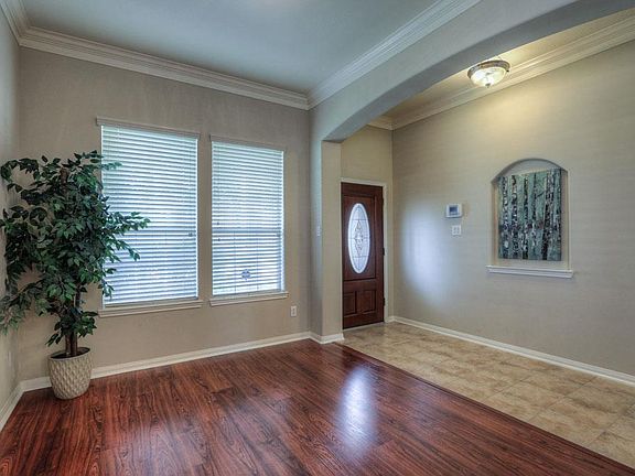 4th image of 154 Nina Ln
