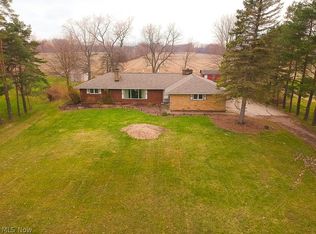 13660 Durkee Rd, Grafton, OH 44044