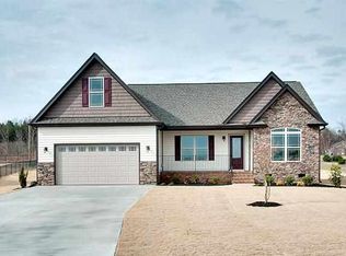 310 Laura Bishop Ln, Inman, SC 29349