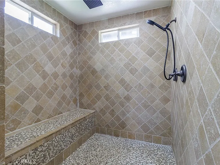 10249 Jurupa Rd — Photo 11