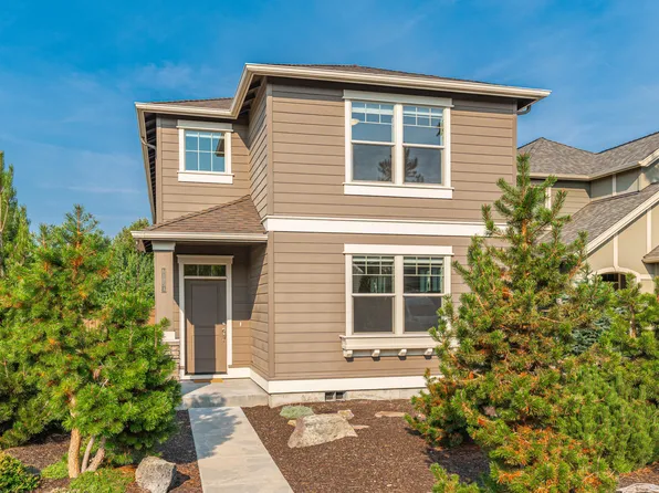 61051 Ambassador Dr, Bend, OR 97702