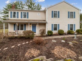 752 Lakeside Rd, Southbury, CT 06488