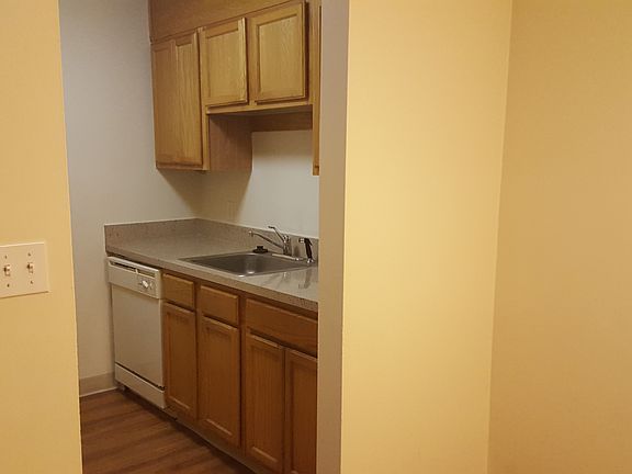 Queen Anne's Gate Apartments