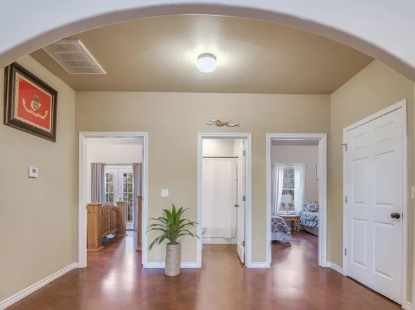 158 Teak Ln, Brookeland, TX 75931