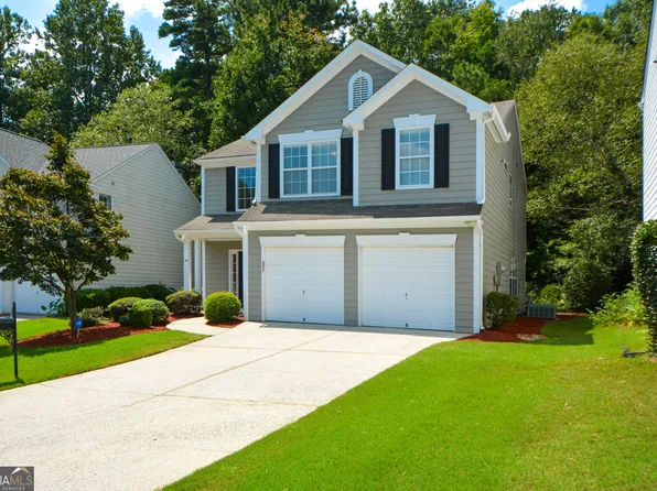1045 Winthrope Chase Dr, Alpharetta, GA 30009