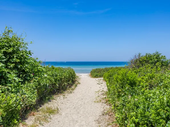 79 Clowes Drive, Falmouth, MA 02540