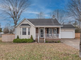 606 E Lake Cv, La Vergne, TN 37086