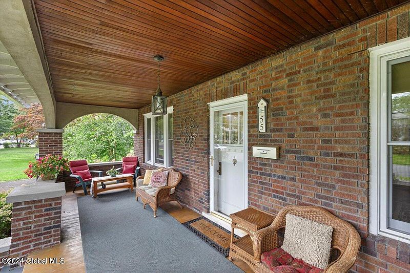 5th image of 55 Campbell Avenue