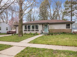 1101 16th St, Ames, IA 50010