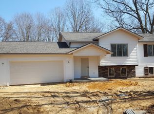 2615 Oak Branch St, Allegan, MI 49010