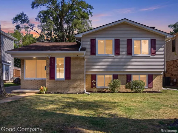 705 Millard Ave, Royal Oak, MI 48073