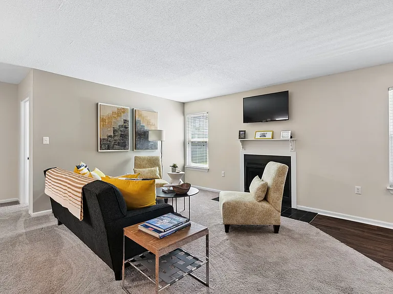 Palmetto Place Apartments — Photo 13