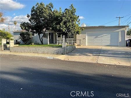 1st image of 6741 Elm Ave