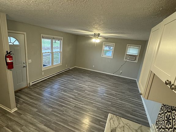 4th image of 25515 Nugget Dr #3