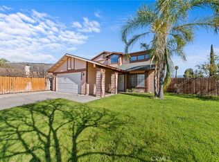 580 Wimbledon Dr, San Jacinto, CA 92583