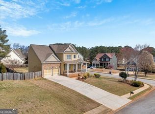 6820 Spring Valley Ct, Douglasville, GA 30135