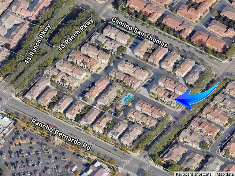 10556 Debreceni Way #9 — Photo 32