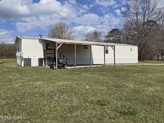 2nd image of 141 Reuben Ln