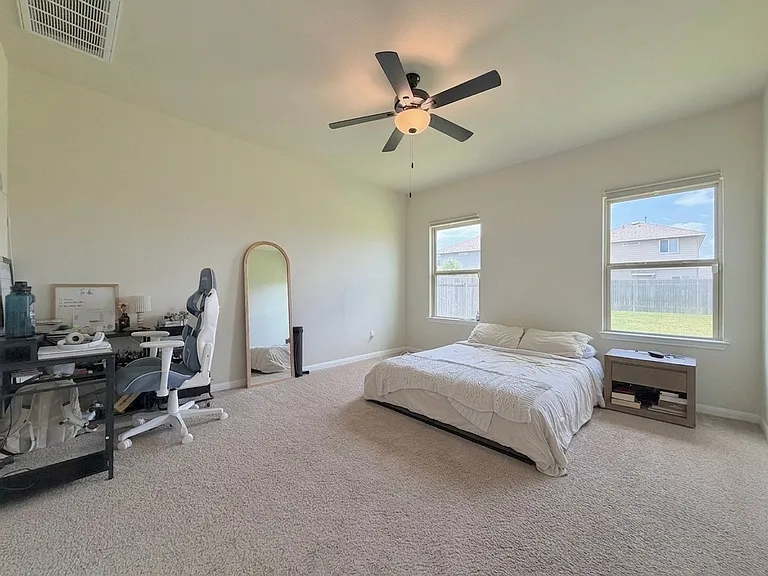 18200 Emu Ln — Photo 24