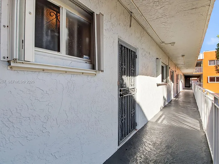 11309 SW 200th St #209-C — Photo 27