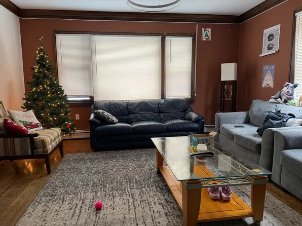 1110 5th St SE, 1110 5th St SE #5ed7a41ce, Minneapolis, MN 55414