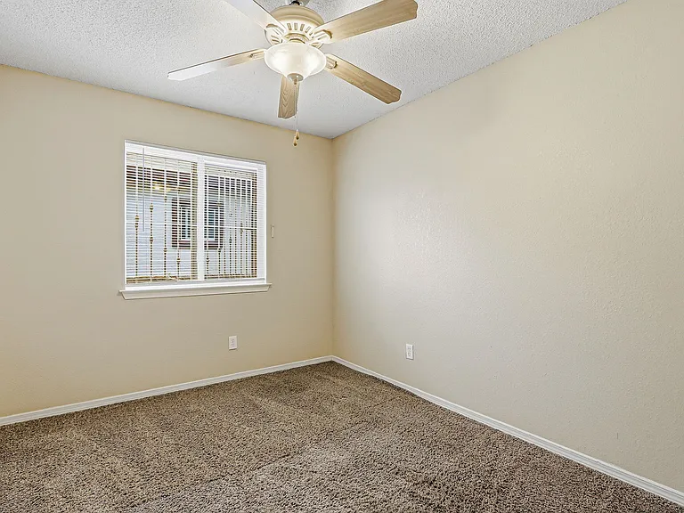 2369 Joshua Louis Dr — Photo 18