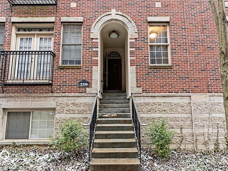 1st image of 220 N Cleveland St #220C