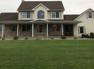 16160 Forest Hill Rd, Grand Ledge, MI 48837