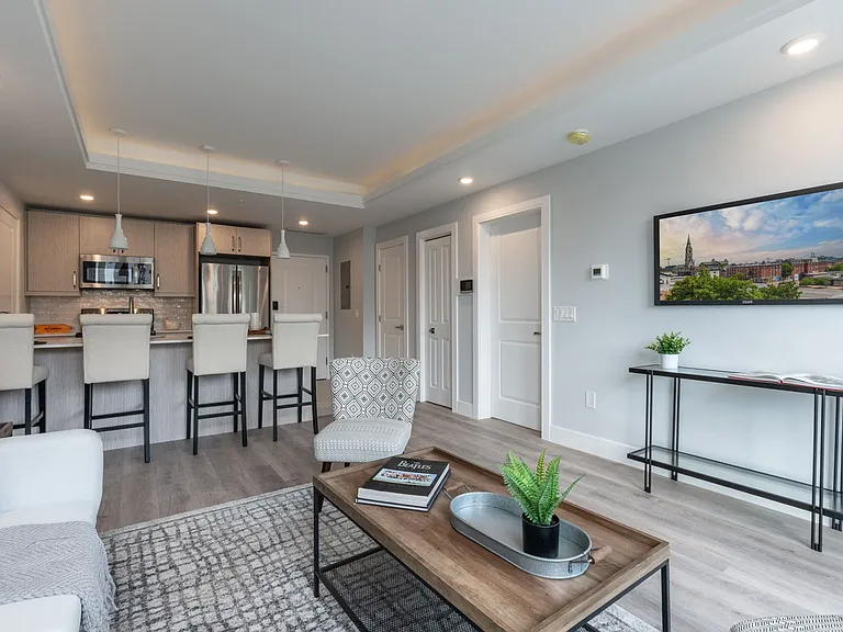1222 N Marshall St — Photo 18