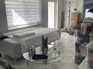 55 W 55th St, Hialeah, FL 33012