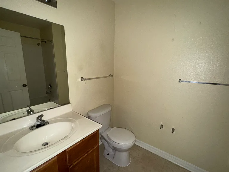 4012 Santa Maria Dr #103 — Photo 13