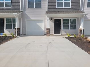 114 Clear Creek Ln, Waynesville, NC 28785