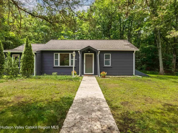 307 Mountain Turnpike Road, Catskill, NY 12414