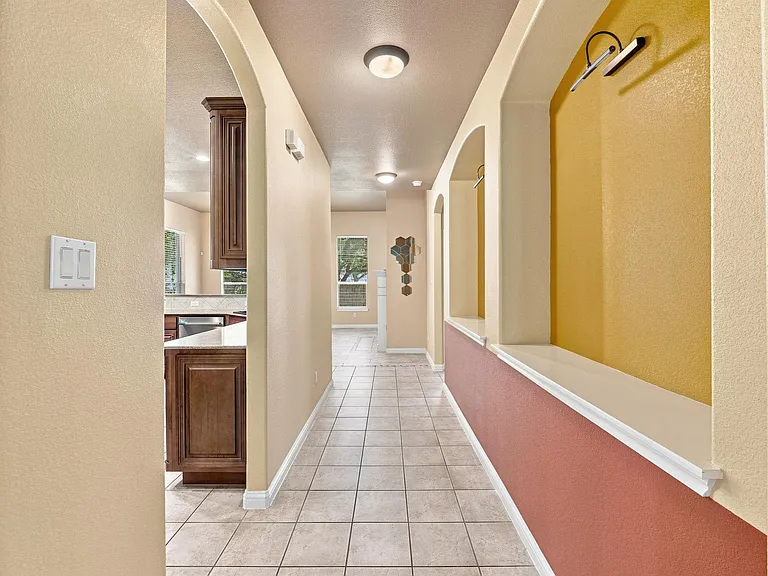 2909 Arbor Ct — Photo 8