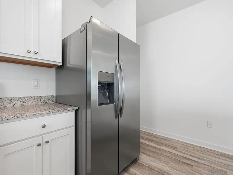 213 Huckleberry St — Photo 13