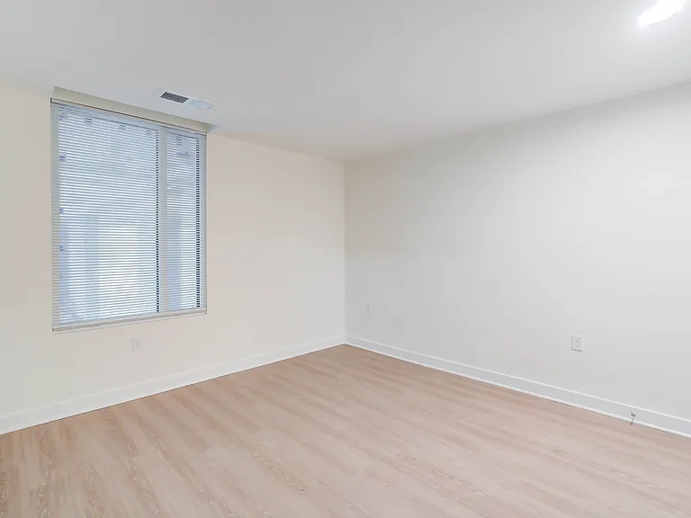 Large Bedroom- A 1BR-H ANSI Accessible Floor Plan