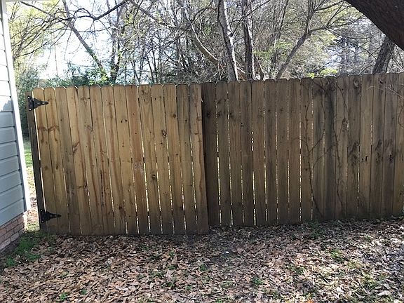 5th image of 1100 Lorin Dr