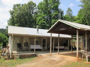 649 Lyle Downs Rd, Franklin, NC 28734