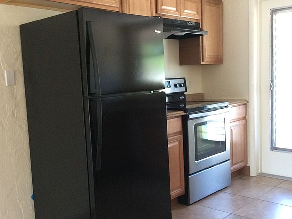 3rd image of 2822 W Rainbow Cir