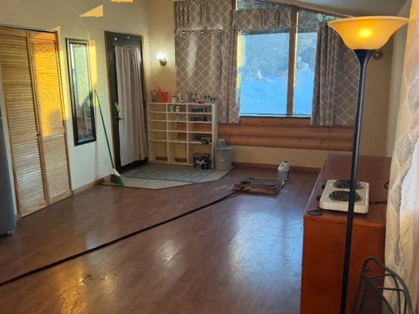 1275 Dolphin Way #1, Fairbanks, AK 99709