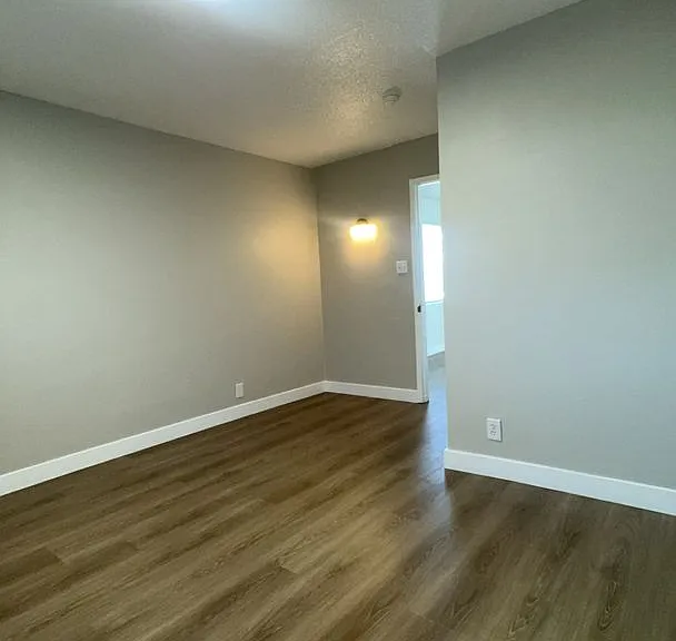 239 W Philadelphia Ave #6 — Photo 7